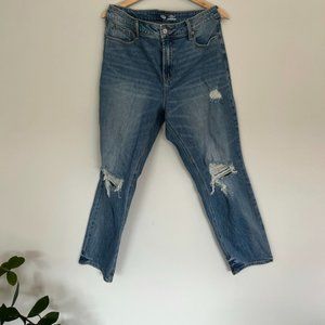 Old Navy distressed jeans size 14